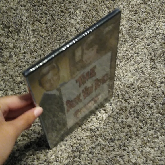 (NWT) The Dick Van Dyke Show DVD - Picture 3 of 4